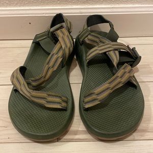 Men’s Green Chacos